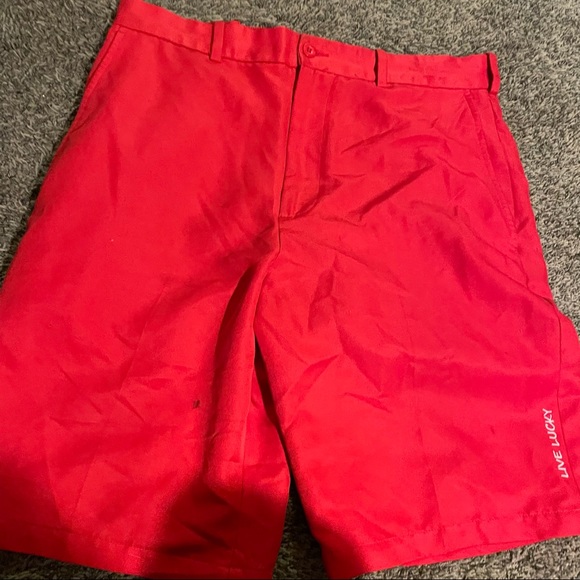 Black Clover Red Shorts Men’s Size 34 - Picture 1 of 5